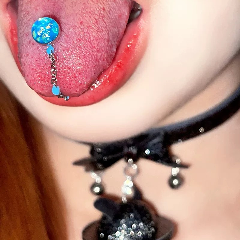 1개 고품질 트렌디 블루 글리터 볼 체인 티타늄 스틸  - Body Jewelry Quality 리뷰 및 가격