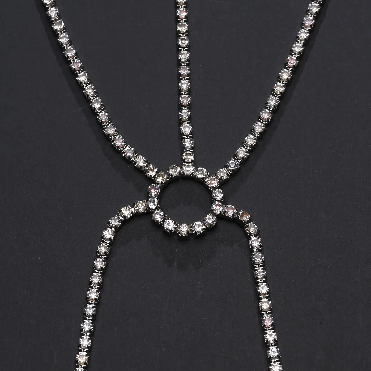 기하학적 모양의 라인스톤 크로스 체스트 하네스 바디 체 - Body Jewelry Rings 리뷰 및 가격