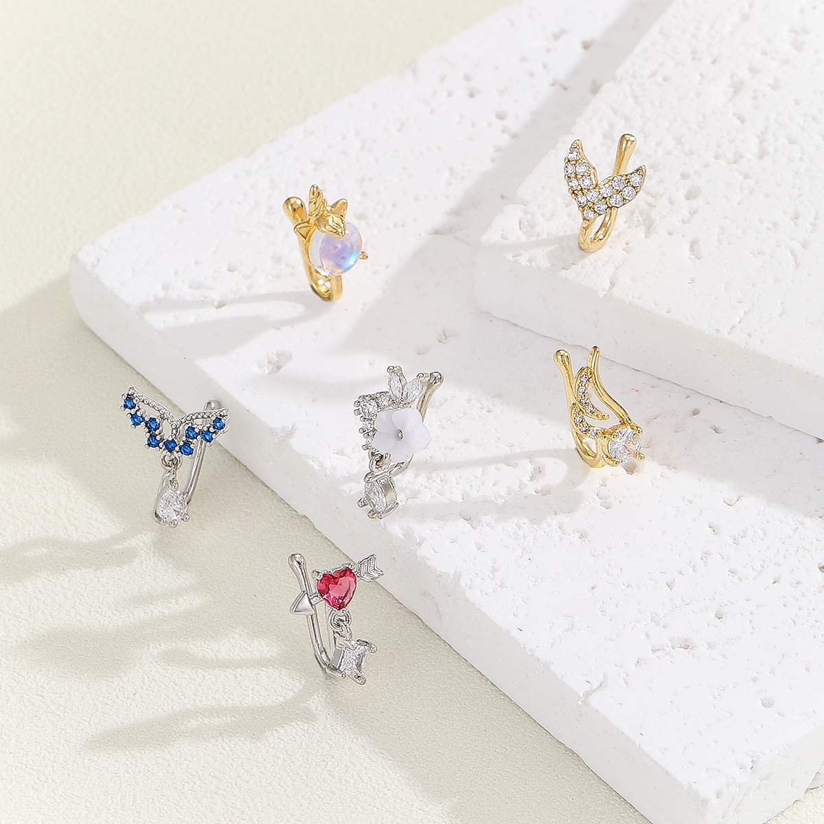 고품질 구리 소재와 큐빅 지르코니아가 있는 가짜 코 피 - Body Jewelry Quality 리뷰 및 가격